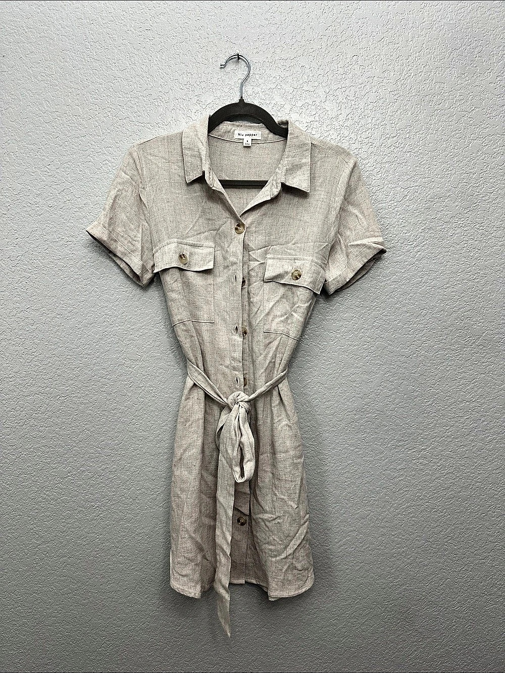 Blu Pepper Short Sleeve Tie Waist Shirt Dress in Beige Size Small Like New